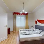 Herczeg Apartamento *
