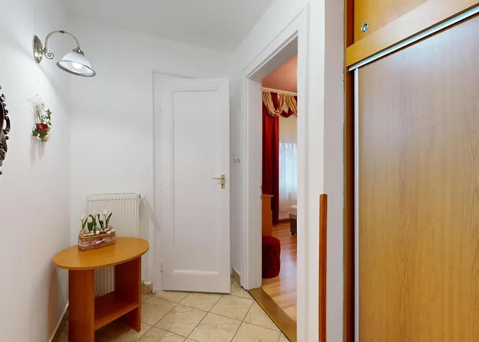 Herczeg Apartamento *
